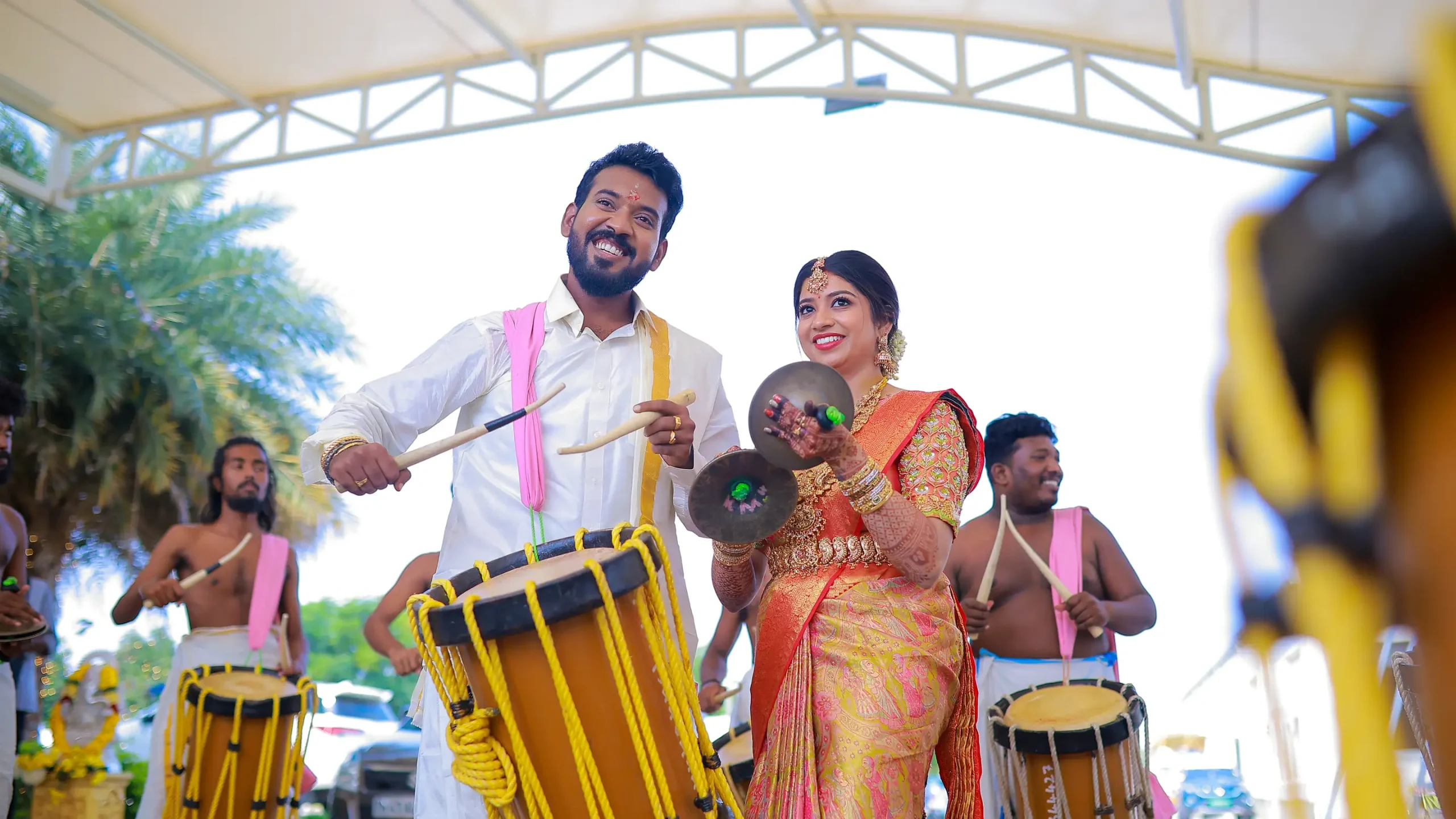 Joyful Hindu wedding procession with traditional drummers π’ Yuvi Studio Fotography & Film Making π· Best Wedding Photographers π Velayuthampalayam, Karur